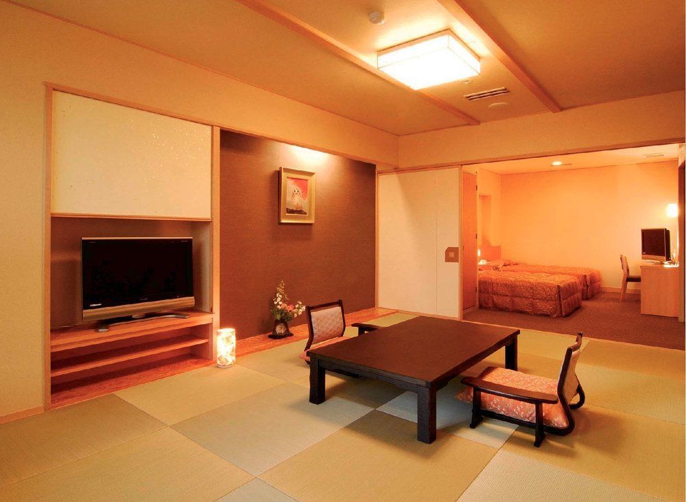 Hotel Sunvalley Izu Nagaoka Izunokuni Exterior foto